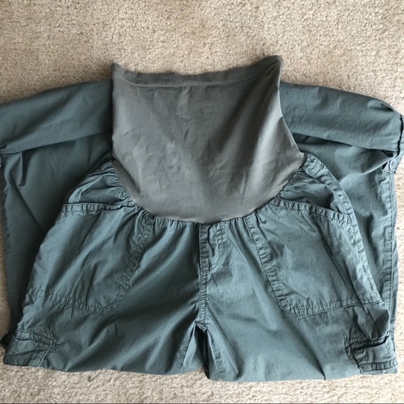 Motherhood Maternity Olive Green Cargo Crop Pants - Picture 10 of 11